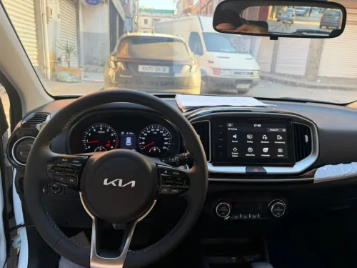 Kia KX1 2026 Tout options