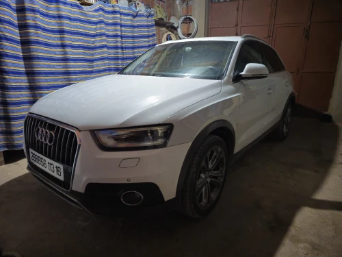 Audi Q3 2013 Off Road