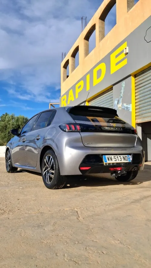Peugeot 208 2022 Allure