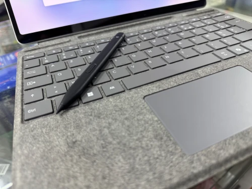 Surface Pro 11 Snapdragon X 12-core / 16G / 512G