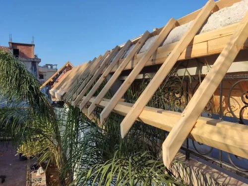 تركيب القرميد Charpent en bois