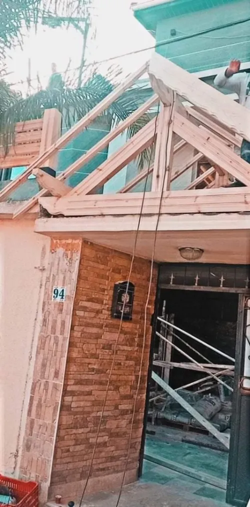 تركيب القرميد Charpent en bois