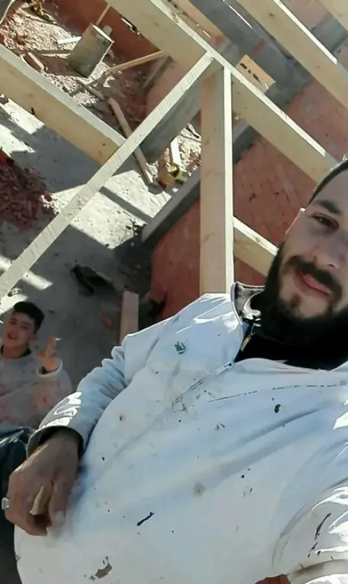 Charpent en bois   تركيب القرميد 