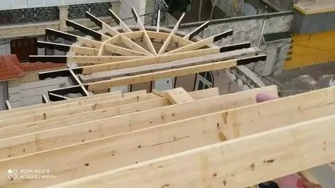 تركيب القرميد Charpent en bois