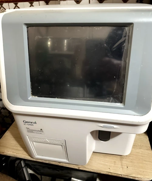 Automate d'hématologie Genius kt 6400