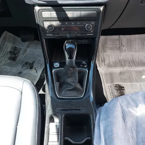 Volkswagen Tharu XR  2026 
