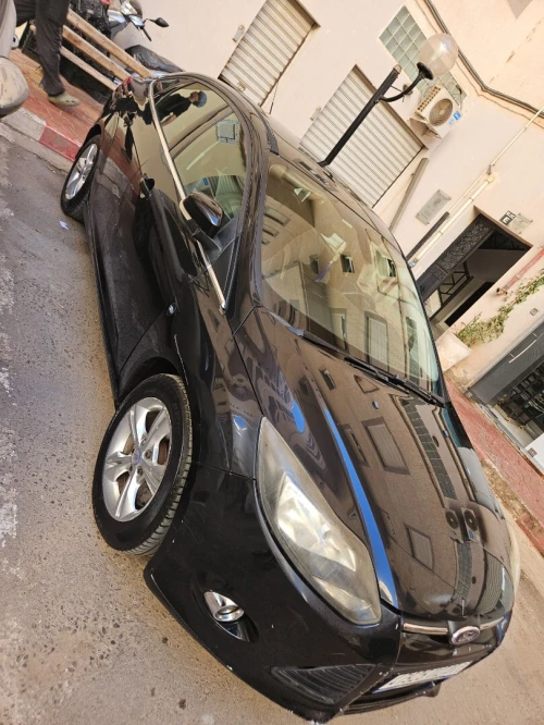 Ford Focus 5 portes 2012 
