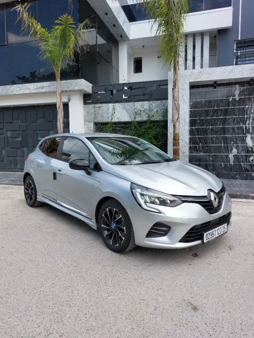 Renault Clio 5  2023 Evolution