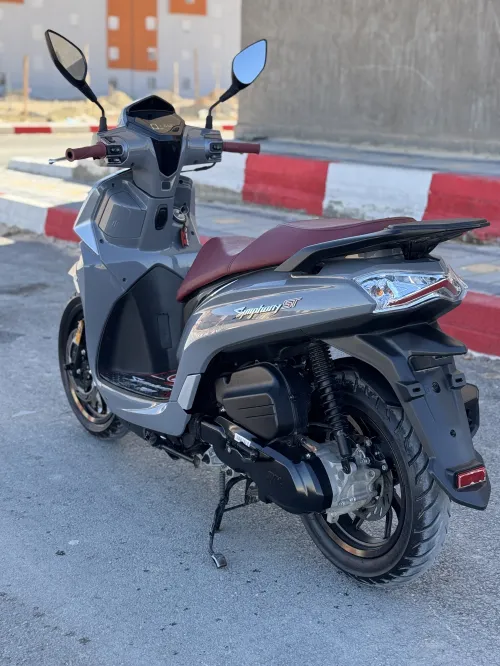 Sym St 200 2025