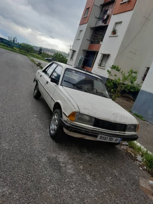 Peugeot 305 1985 