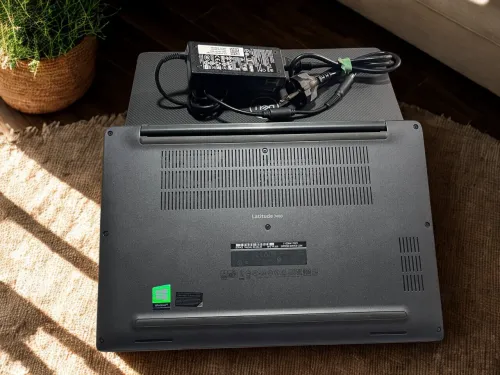 Dell latitude 7400 avendre