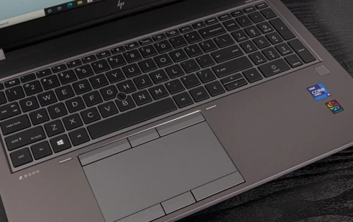 Workstation HP zbook Fury g8 4k 120hrz i7 11th rtx A2000 4g