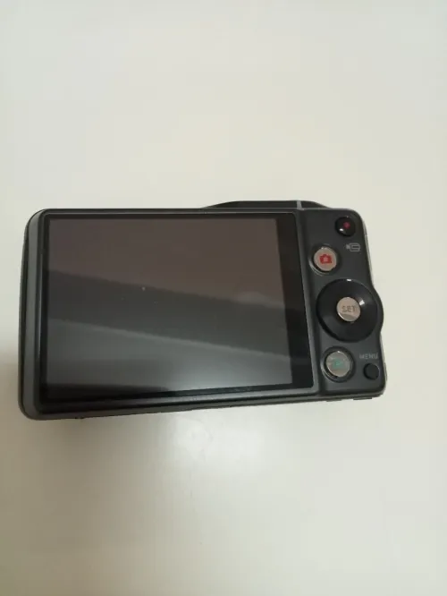 appareil photo numérique (sans batterie , sans chargeur, sans carte mémoire)