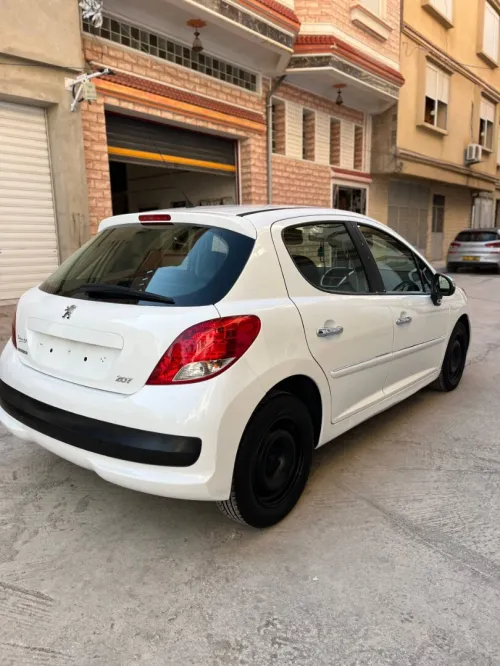 Peugeot 207 2012 207