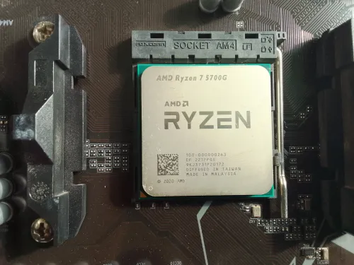 gigabyte b550 gaming x v2 +ryzen 7 5700g