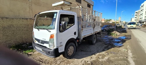 Nissan Nt 400 2012