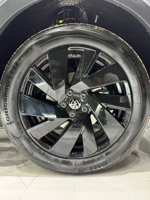 Volkswagen THARU XR 2025 XR