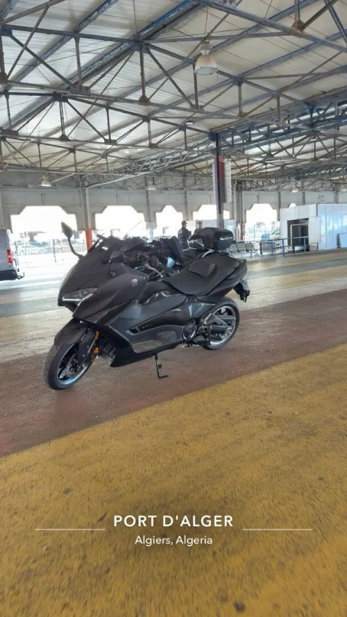 Yamaha T MAX 2025