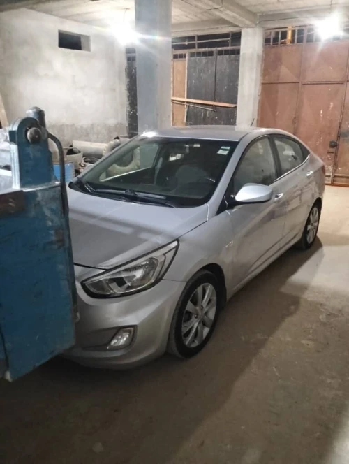 Hyundai Accent RB  4 portes 2017 Accent RB  4 portes