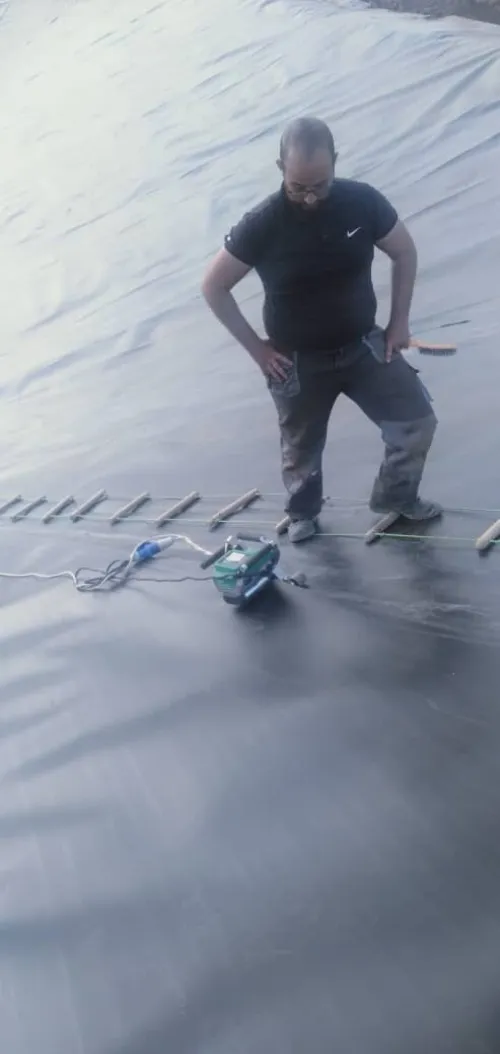 Geomembrane geocomposites, géotextiles