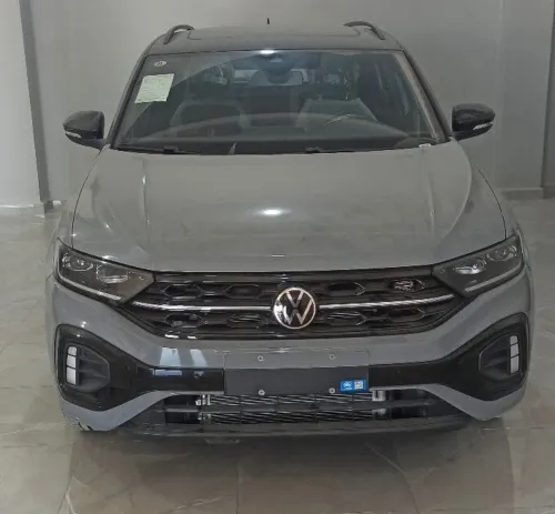 Volkswagen T-Roc 2026 Edition black