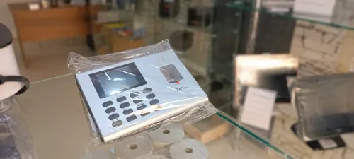 POINTEUSE DIGITAL ZKTECO K-40