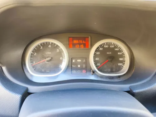Dacia Duster 2012 