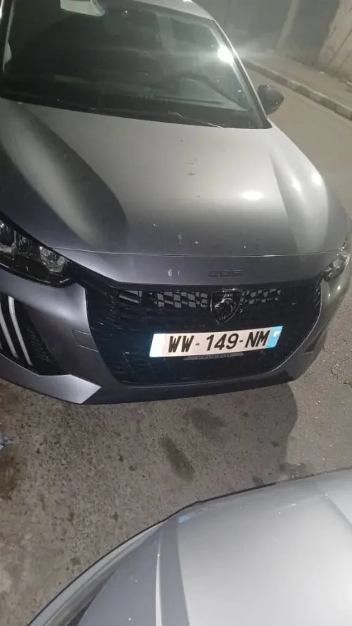 Peugeot 208 2025 E-Style