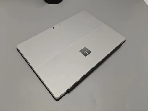 Microsoft Surface Pro 7 2-in-1 i5-1035G4 10eme Gen 8GB 128GB SSD 12.3" 3K 2736x1820 UHD TACTILE