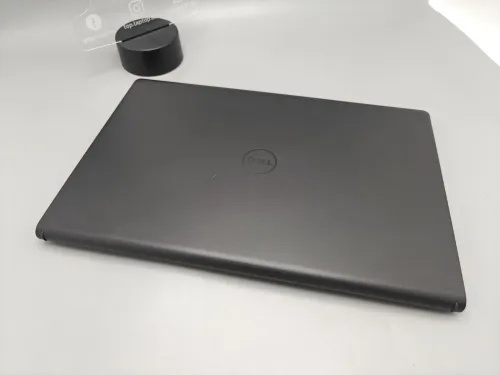 Dell Vostro 15 3510 i5 1135G7 11eme 8GB 256GB SSD 15.6" FULL HD IPS