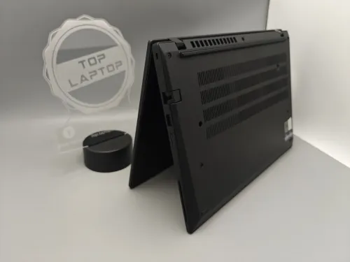 [VENDU] Lenovo Thinkpad P14s Gen 6 Ryzen AI 7 PRO 350 32GB DDR5 1TB SSD RADEON 860m 8GB 14" WUXGA