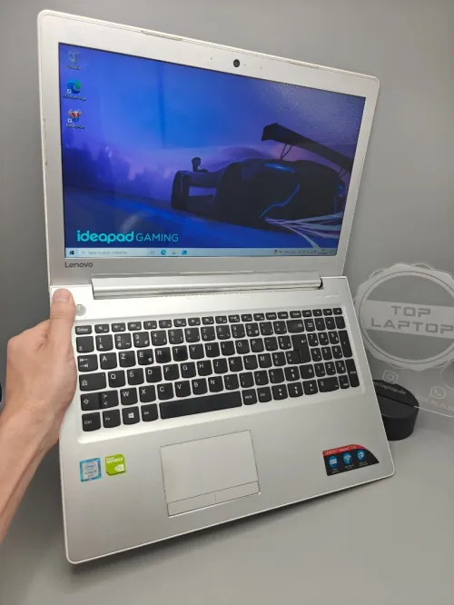 Lenovo IdeaPad 510 i5 6200U 6eme NVIDIA GeForce 940MX 8GB 256GB SSD 15.6" Pouces