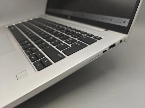 HP Elitebook 845 G9 Ryzen 5 PRO 6650u 16GB DDR5 256GB SSD NVMe 14" FULL HD+ 