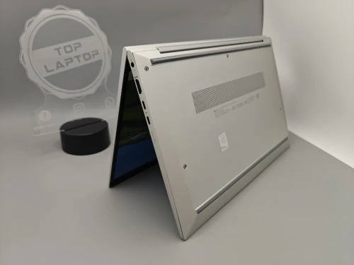 HP EliteBook 830 G8 i5 1135G7 11eme 16GB 256GB SSD NVMe 13.3" FULL HD IPS