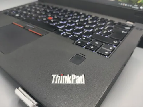 Lenovo Thinkpad x270 i5 7200u 7eme 8GB 256GB SSD 12.5" FULL HD IPS 