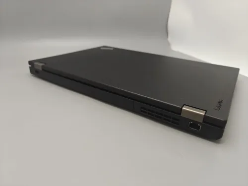 Lenovo Thinkpad L560 i3 6100u 6eme 8GB 128GB SSD M.2 15.6" POUCES