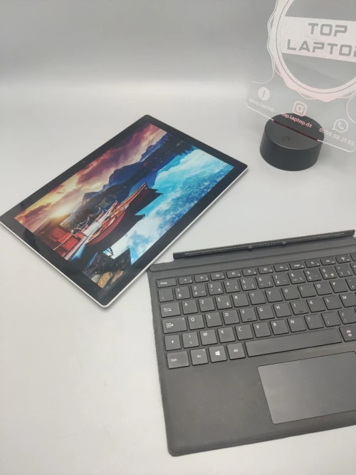 Microsoft Surface Pro 5 DÉTACHABLE i5 7300u 7th 8GB 128GB SSD 12.3" 2K UHD TACTILE 