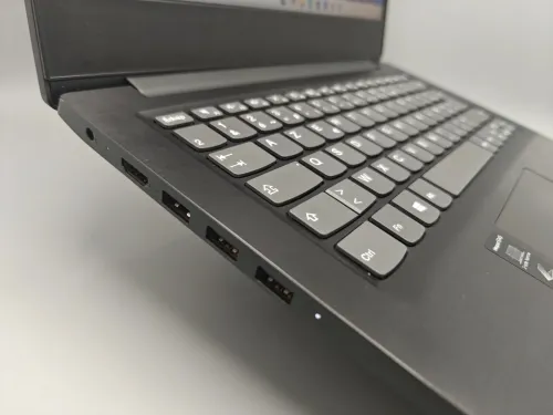 Lenovo IdeaPad S145 Pentium Silver N5000 8GB 256GB SSD NVMe 14" Full HD