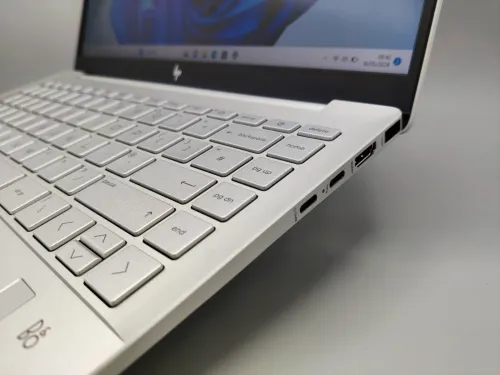 HP Pavilion Plus 14 i5 1340P EVO 13eme 2K QHD 8GB DDR5 512GB SSD 14" QHD
