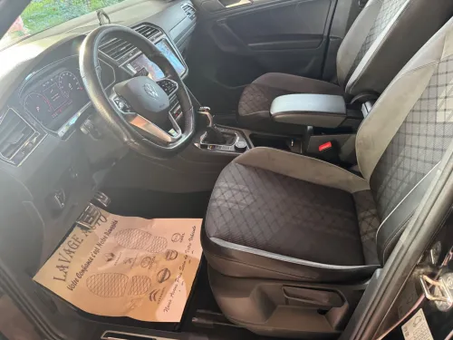 Volkswagen Tiguan 2023 R Line black black