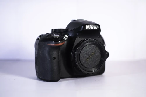 Nikon D5200 (boitier uniquement)