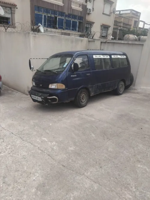 Kia Pregio 2000