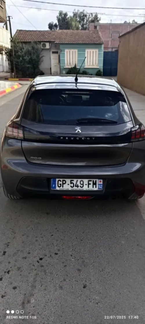 Peugeot 208 2023 E-Style