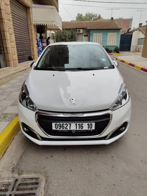 Peugeot 208 2016 Active Facelift
