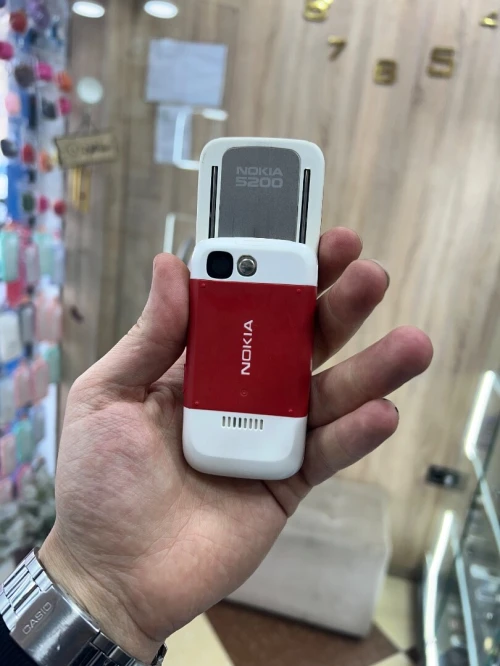 Nokia 5200