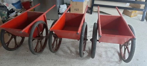Brouettes de chantier chinoises 02 roues