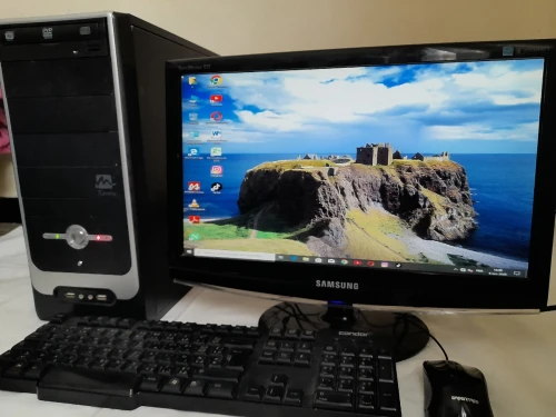 PC BUREAU I3