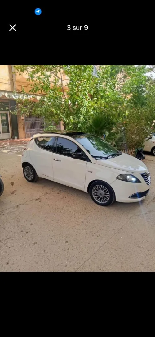 Lancia Ypsilon 2013 Ypsilon