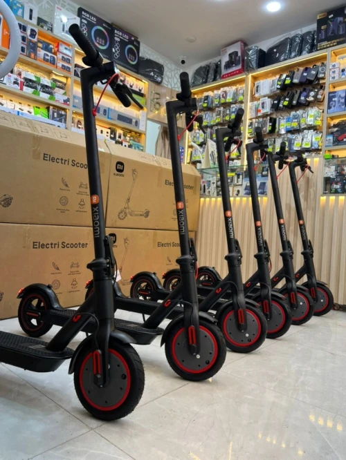 Trottinette xiaomi pro 2  سكوتر تروتينات 