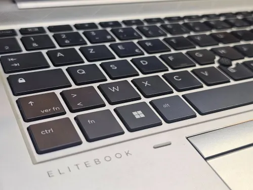 HP ELITEBOOK 850 G8 I7 11TH 16GB 512SSD 15.6P 4.20GHZ